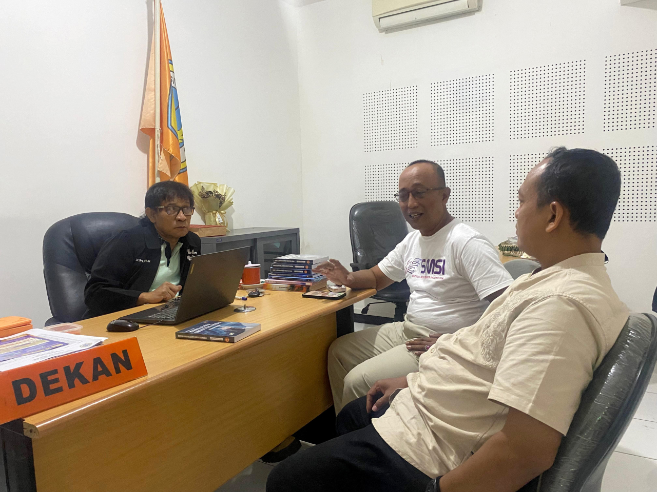 Tingkatkan SDM Anggota SMSI Jatim, Fikom Unitomo Siapkan Beasiswa