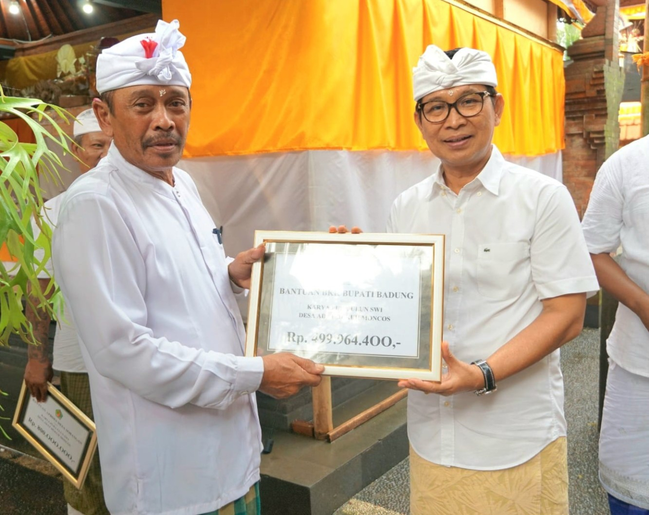 Bupati Badung Hadiri Tawur Agung dan Serahkan Bantuan untuk Pura Ulun Swi