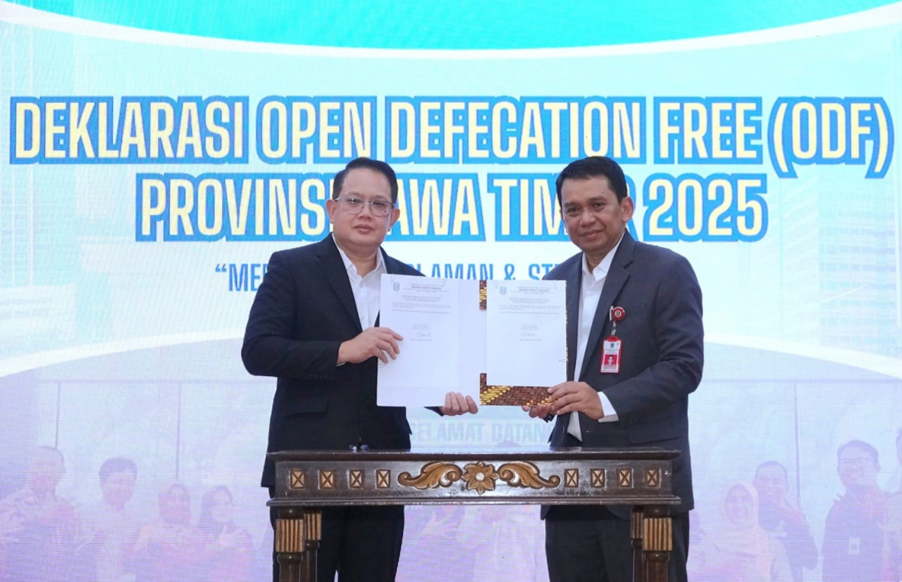 Sekdaprov Adhy Deklarasikan Jatim Open Defecation Free 100 Persen