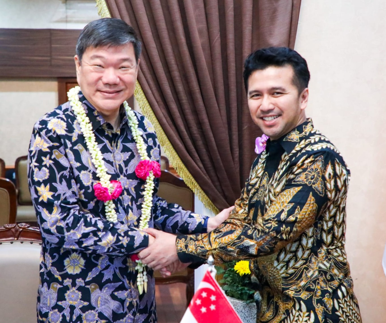 Wagub Emil Terima Dubes Singapura, Tindak Lanjuti Kerja Sama Teknologi