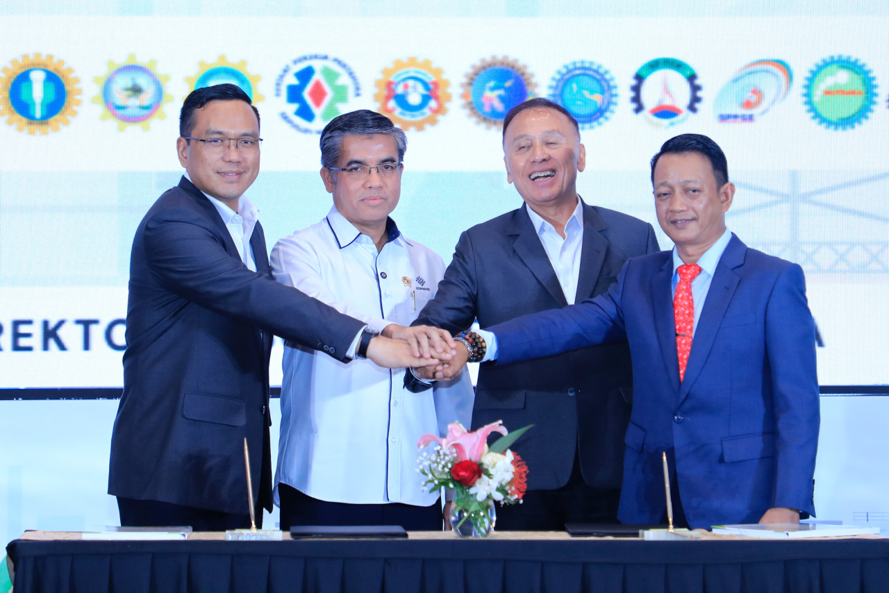 Menaker Dorong Pertamina Jadi Role Model dalam Membangun Hubungan Industrial