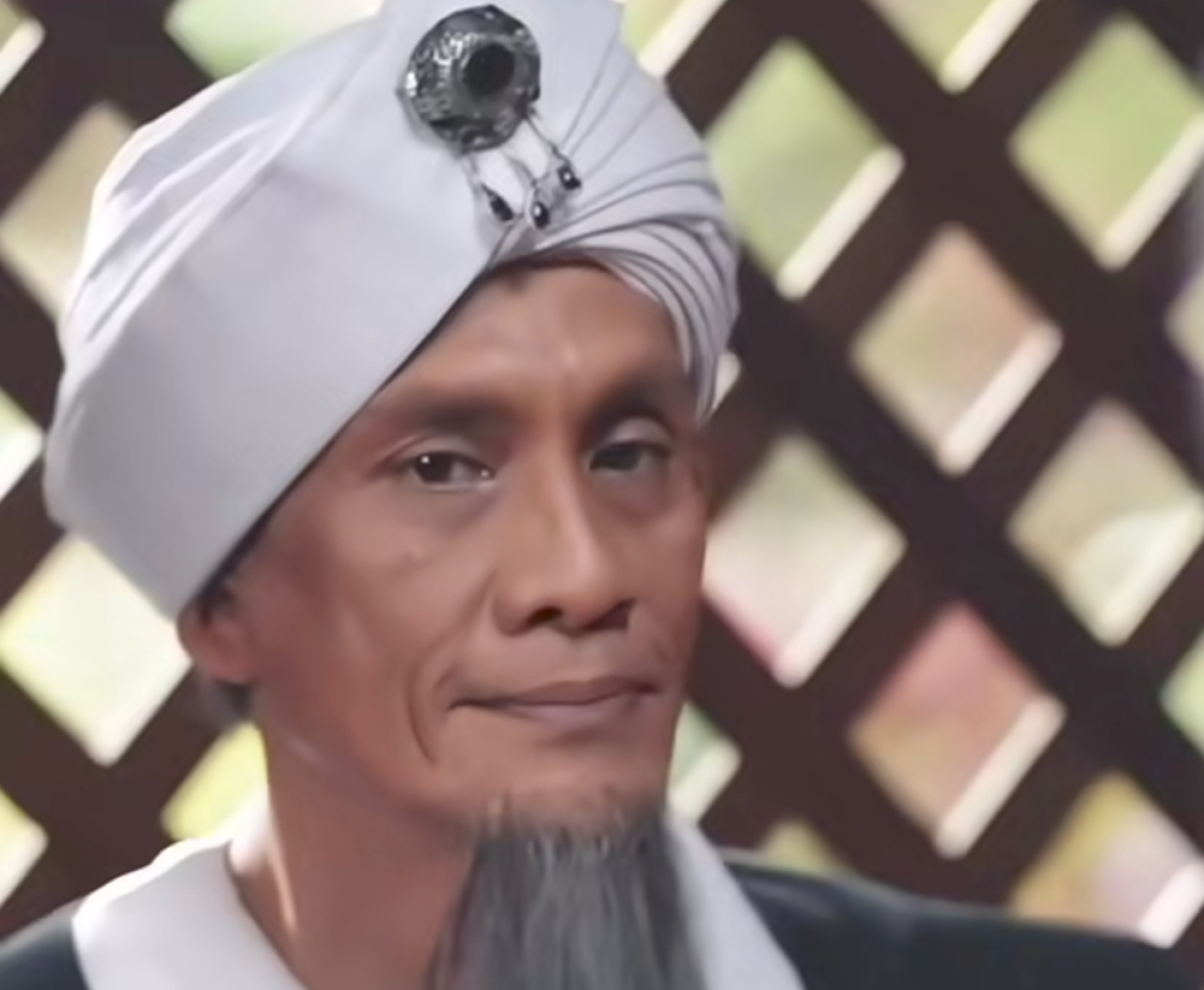 Sekte sesaat Walid di serial Bidaah tayang perdana di Trans TV, Senin (2/6/2025) pukul 20.00 WIB. (Foto: VIU)