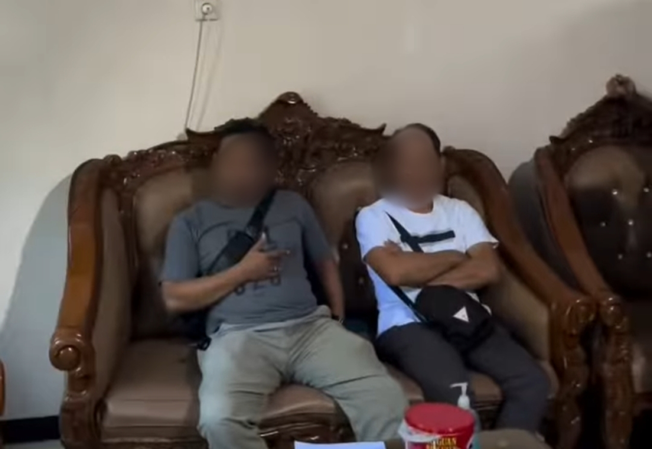 Dua Oknum Wartawan Dikepung Siswa SMKN 1 Kediri