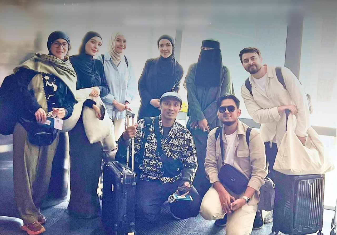 Zaskia Adya Mecca, Ratna Galih, dan Wanda Hamidah Ikut Aksi Kemanusiaan ke Gaza