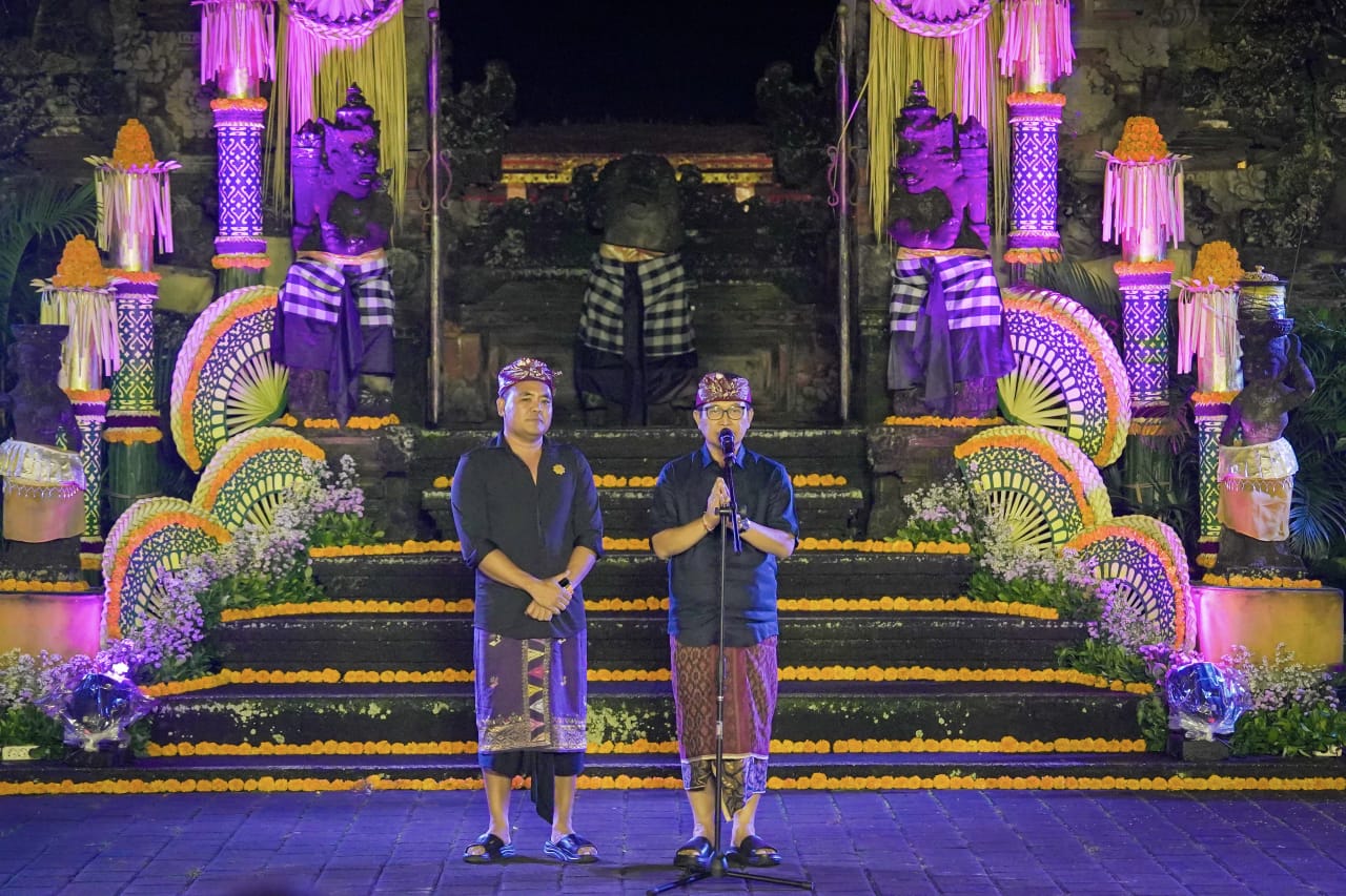 Bupati Adi Arnawa menghadiri Bongkasa Pertiwi Village, Post Tour Exhibition Bali and Beyond Travel Fair (BBTF) Cultural Dinner di Desa Bongkasa Pertiwi, Kecamatan Abiansemal, Sabtu (14/6/2025). (Foto: Istimewa)