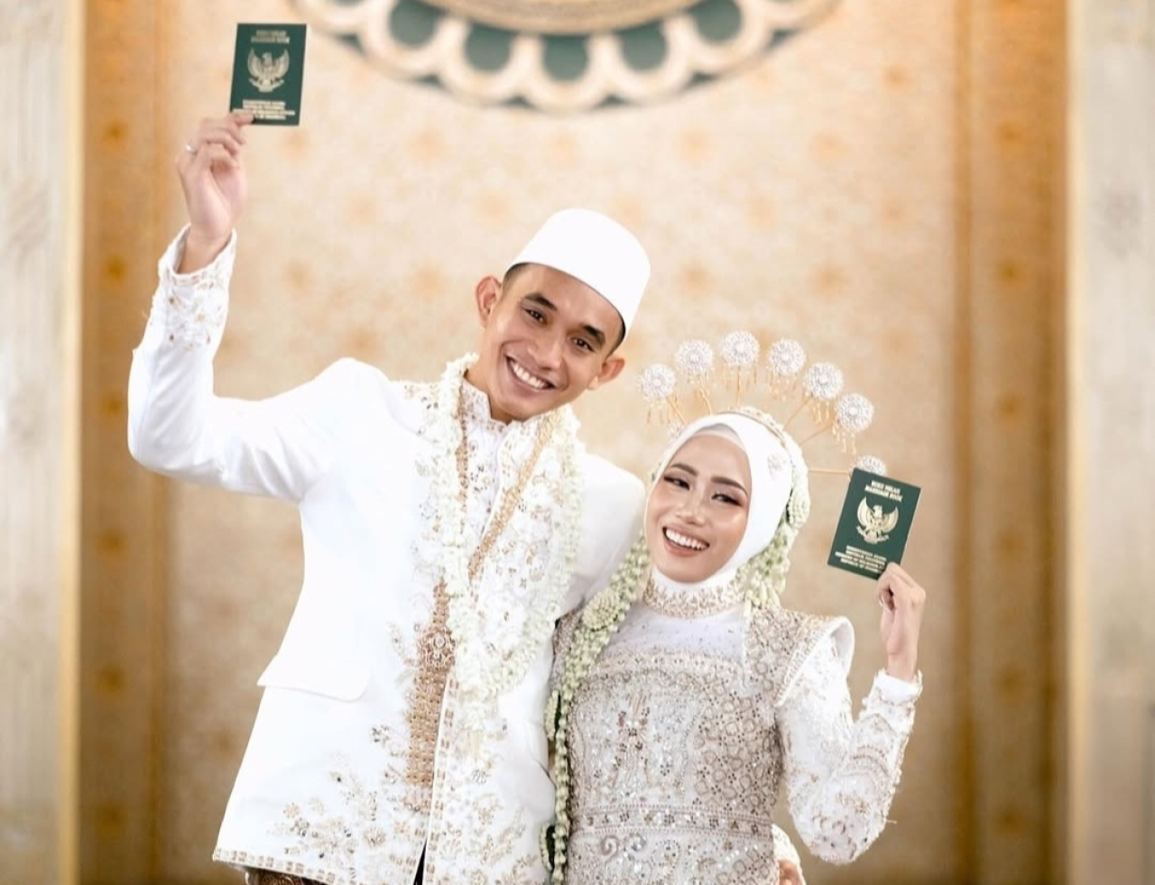 Rizky Ridho dan Sendy Aulia Menikah di Masjid Al Akbar Surabaya