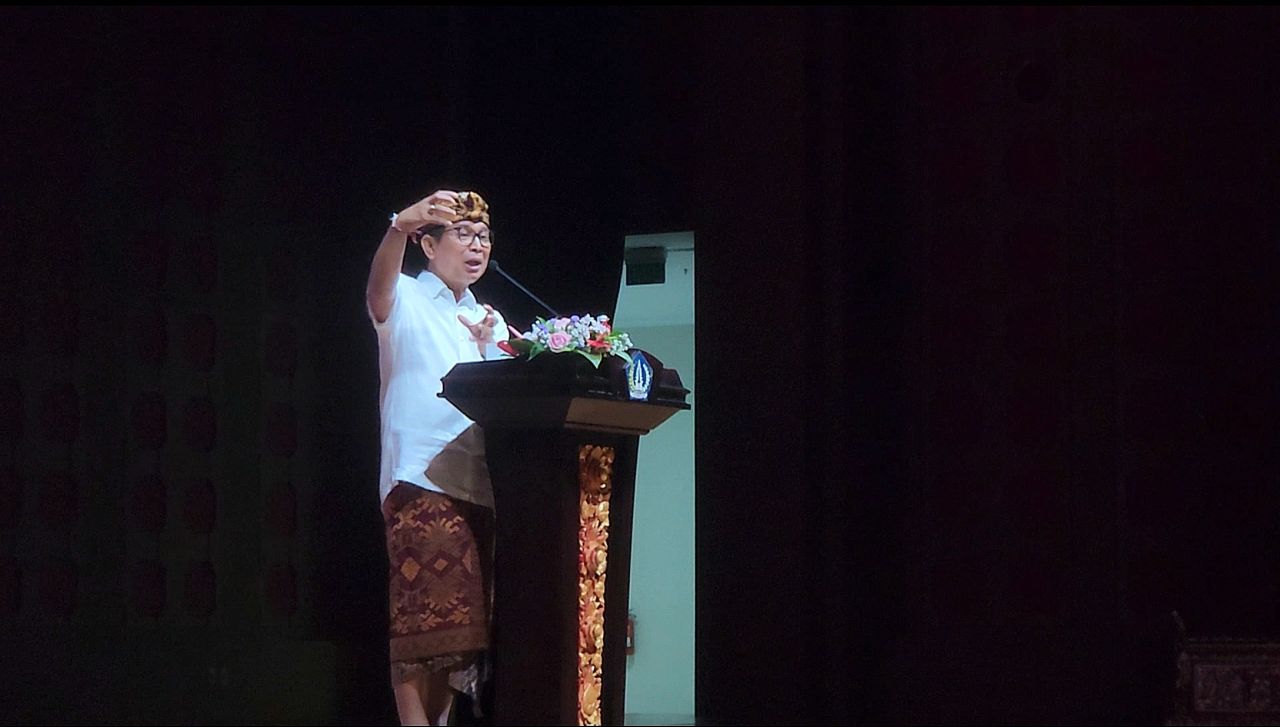 Optimalkan PAD hingga Bentuk Tim Terpadu, Bupati Badung Ingatkan Bapenda untuk Tingkatkan Integritas