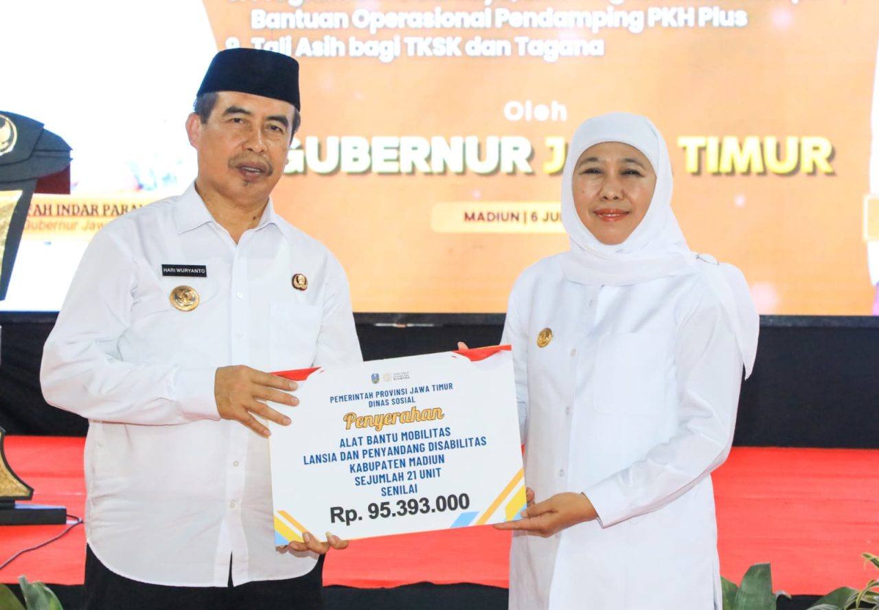 Salurkan Bantuan Rp 5,935 Miliar di Kabupaten Madiun, Pemprov Jatim Kuatkan Ketahanan Sosial dan Ekonomi Masyarakat