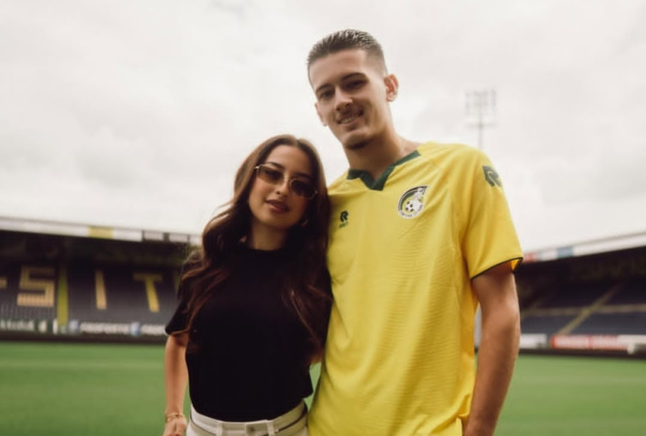 Justin Hubner Mesra dengan Jennifer Coppen saat Perkenalan Pemain Baru Fortuna Sittard