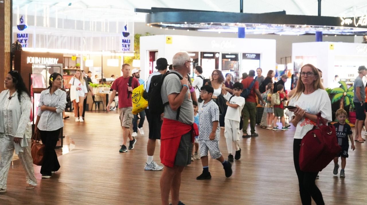 Meningkat 2,5℅ dari Tahun 2024, Bandara I Gusti Ngurah Rai Perkenalkan Sistem Pelaporan Kedatangan WNA