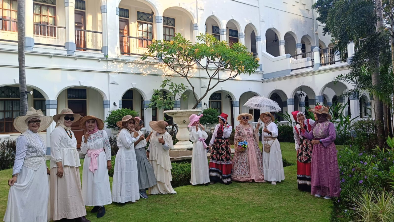 Tim LD PWI Jatim Meriahkan Drama Kolosal Perobekan Bendera di Hotel Majapahit