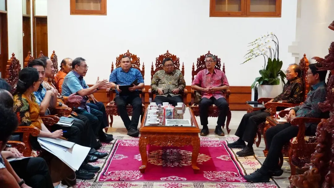 Tembok GWK Dirobohkan Hari Ini, Usai Pertemuan Manajemen dengan Gubernur Bali dan Bupati Badung