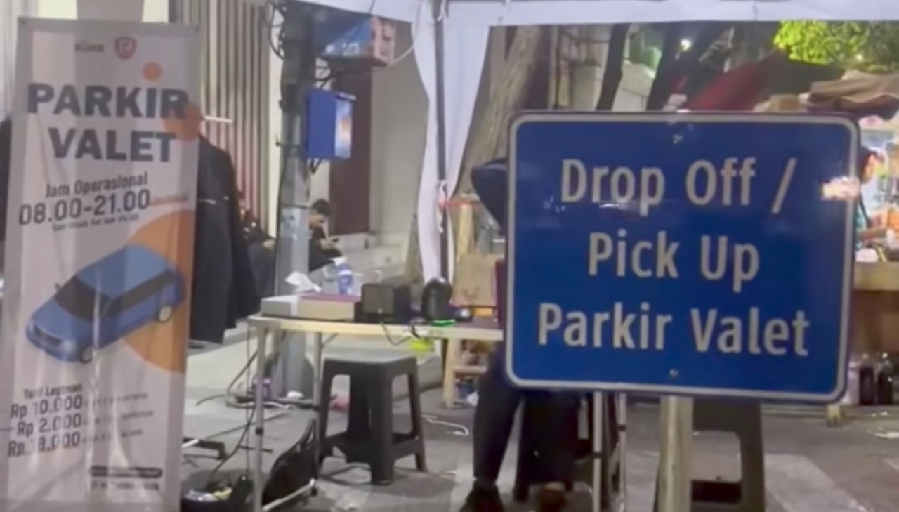 Parkir Valet di Tunjungan Romansa Surabaya