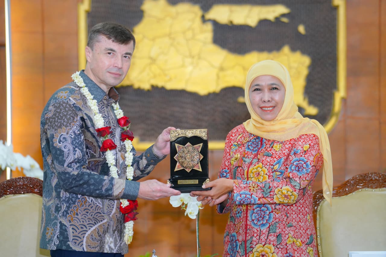 Gubernur Khofifah Terima Duta Besar Federasi Rusia, Jajaki Kerjasama Perkuat Pengembangan Sektor Maritim dan Pendidikan