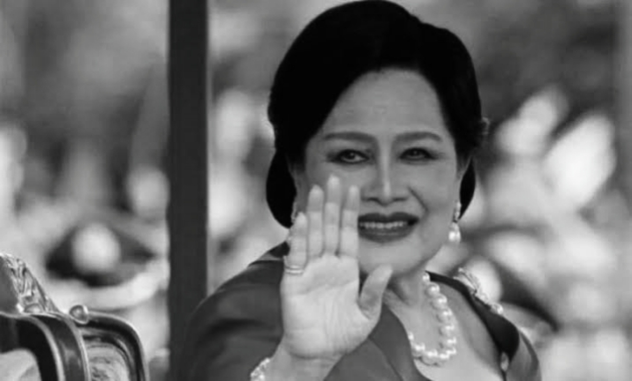 Ibu Suri Sirikit Mangkat, Masa Berkabung Setahun di Thailand