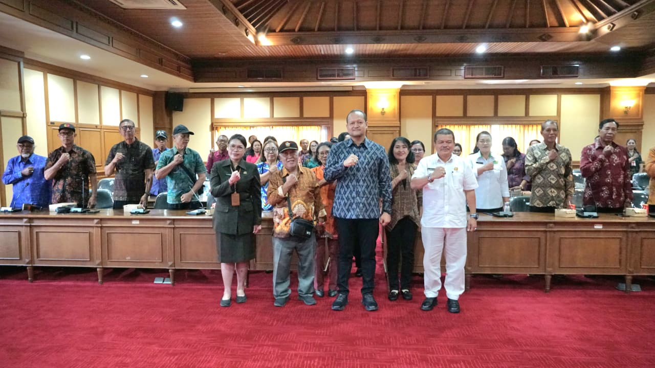 Wabup Badung Buka Temu Regional Komda Lansia di Mangupura