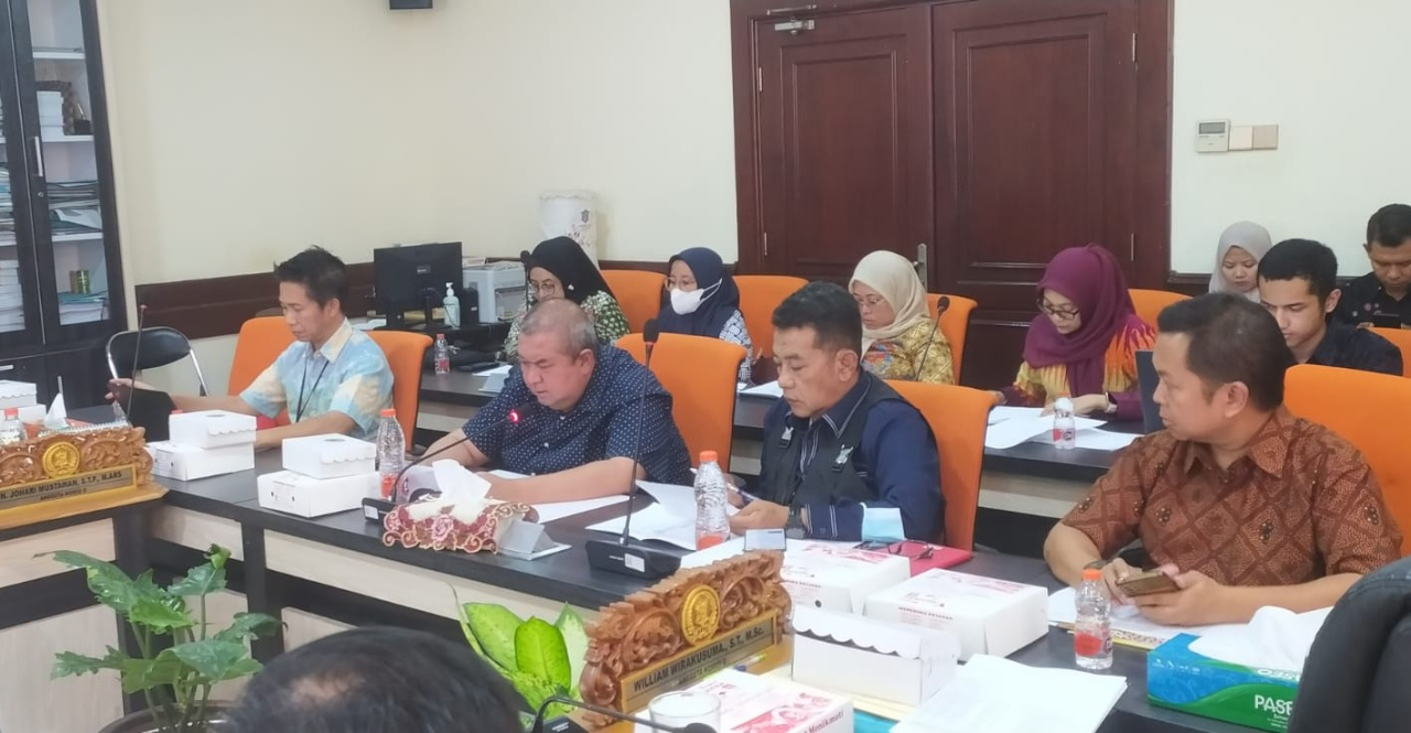 DPRD Kota Surabaya Temukan Perbedaan Angka Penerima Beasiswa di RAPBD 2026