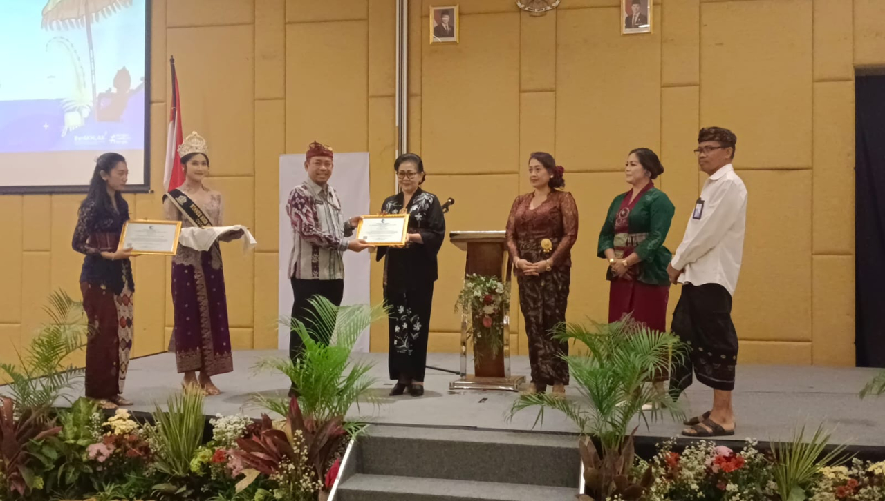 Putri Koster Berikan Pesan Inspiratif Perkuat Kapasitas HAM Perempuan Bali