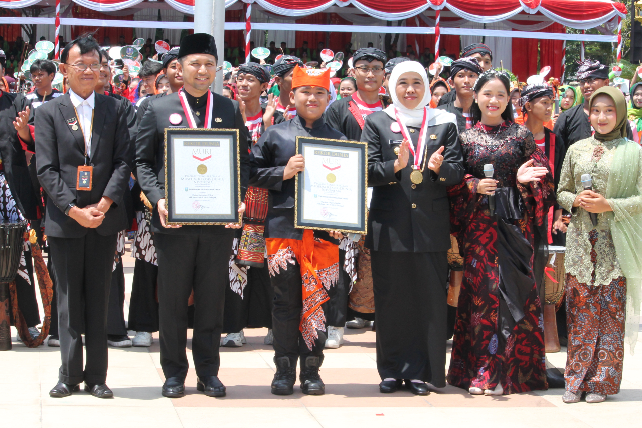 HUT ke-80 Jatim Cetak Dua Rekor MURI