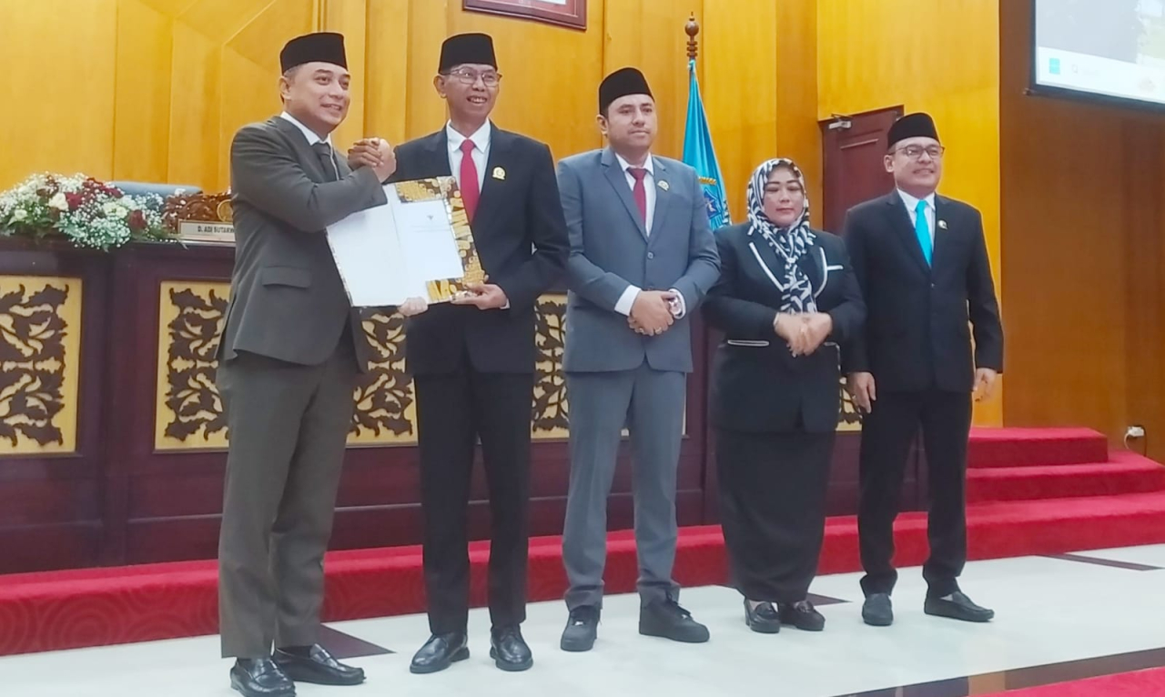 DPRD Kota Surabaya Gelar Paripurna Bahas RAPBD 2026: Fokus pada Transformasi Sosial-Ekonomi dan Infrastruktur