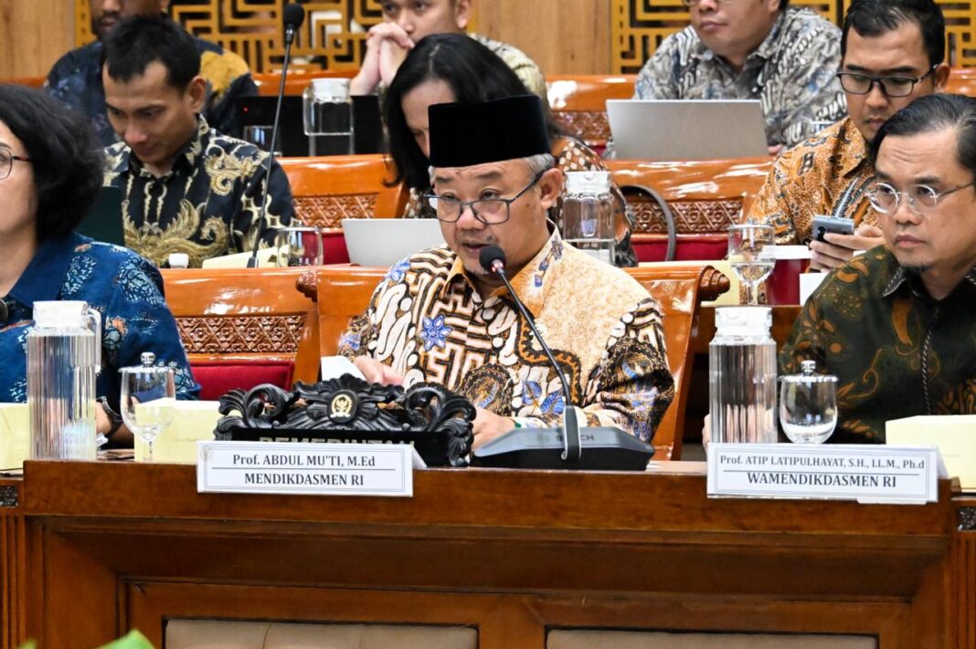 Abdul Mu’ti membahas usulan tambahan anggaran Kemendikdasmen 2027 di DPR RI