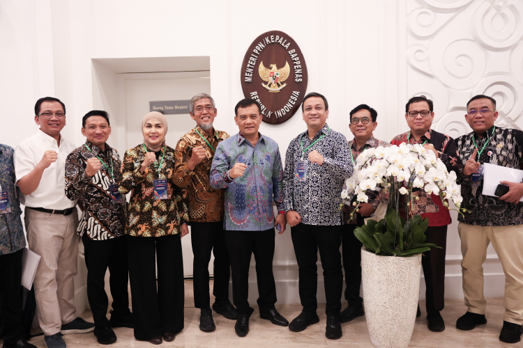 Gubernur Ahmad Luthfi dan tim Jateng dalam penilaian PPD 2026 di Bappenas