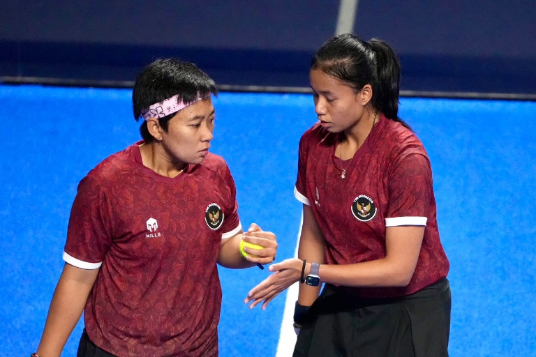 Fadona Kusumawati dan Fitriani Sabatani melaju ke final padel Asian Games 2026