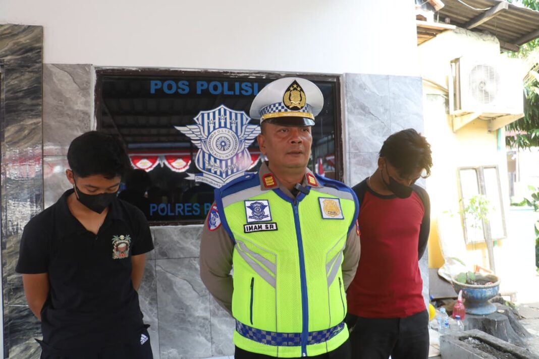 Polisi menindak pengemudi truk ugal-ugalan yang viral di TikTok Surabaya