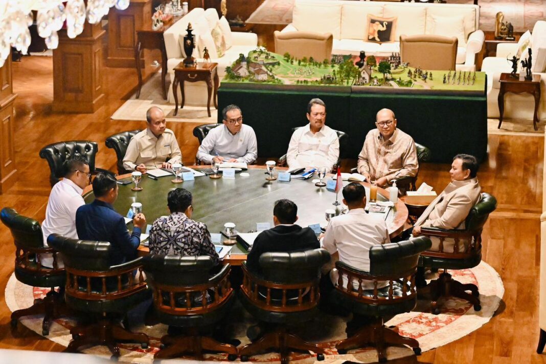 Prabowo bahas pembangunan Kampung Nelayan dan bantuan kapal nelayan